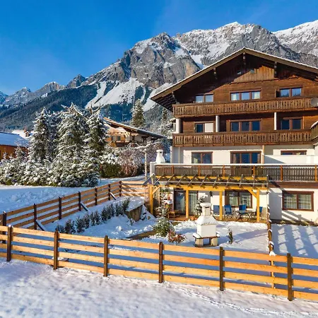 Bergidyll Top 1 Gartenwohnung Ramsau am Dachstein Exterior photo